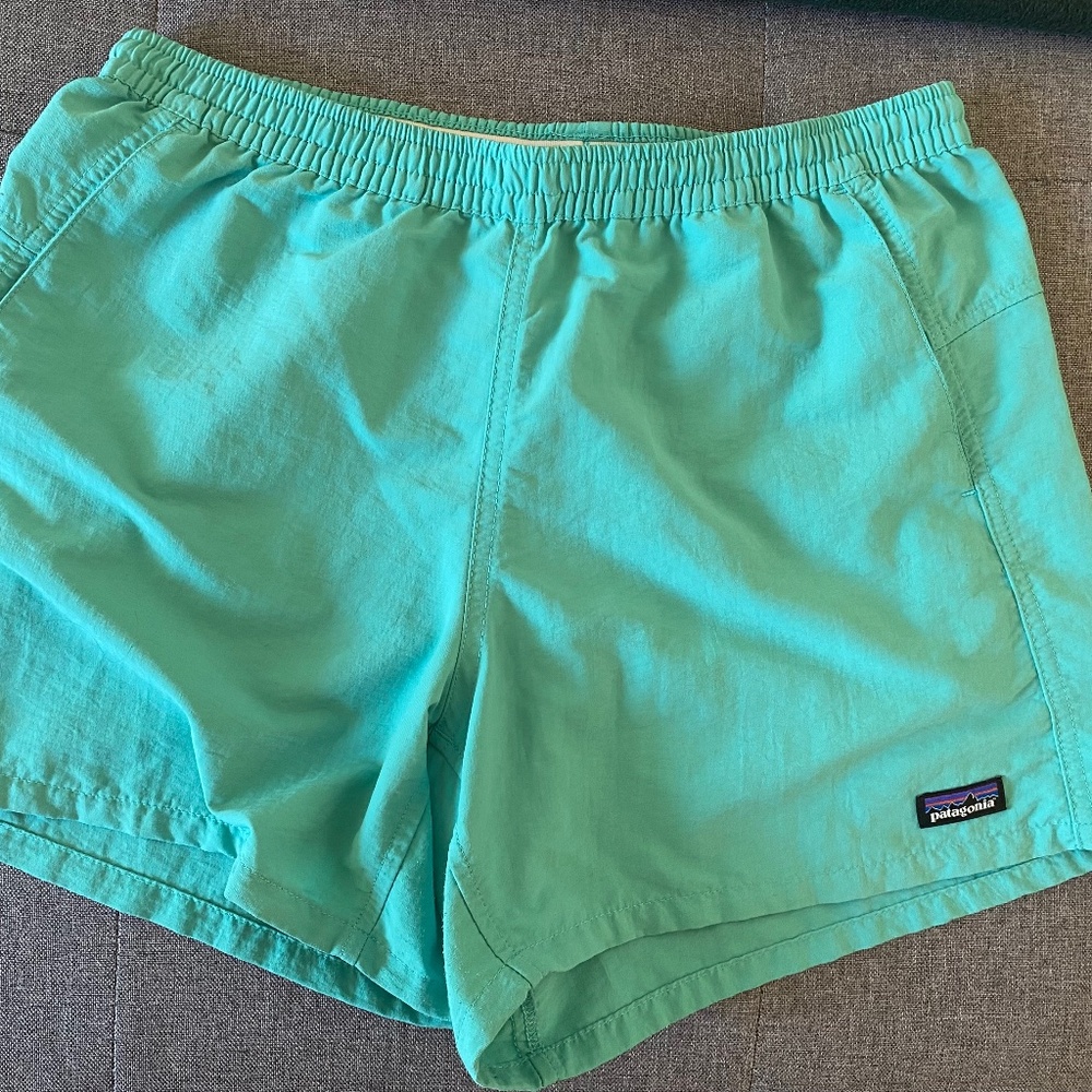 Patagonia women’s shorts small